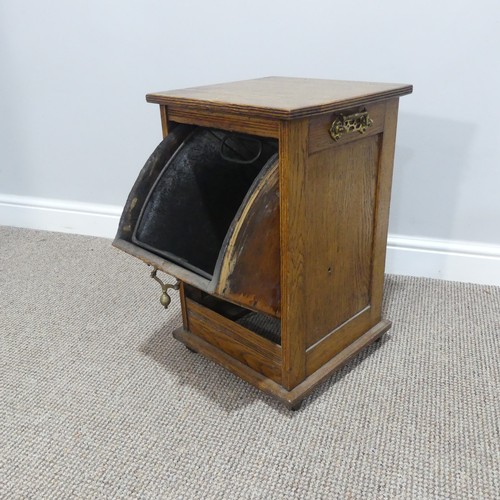 431 - An Edwardian oak Purdonium/Coal Scuttle, with metal liner, W 34cm x H 54cm x D 34cm.... 