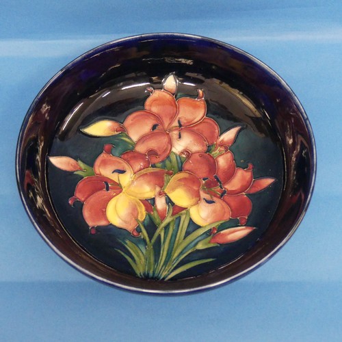 118 - A Moorcroft 'Hibiscus' pattern Bowl, tube lined design in typical style, signed W Moorcroft to base,... 