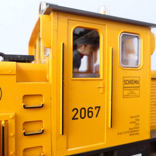 237 - Lehmann LGB G Gauge 20670 Track Cleaning Locomotive, yellow, boxed.