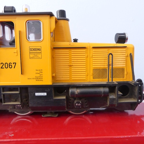 237 - Lehmann LGB G Gauge 20670 Track Cleaning Locomotive, yellow, boxed.