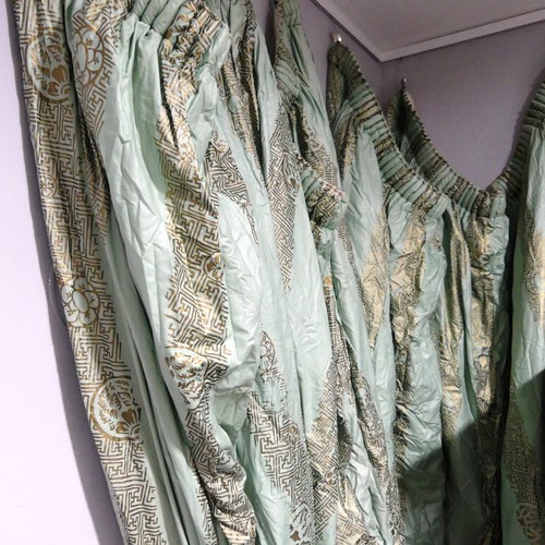 543 - A pair of good quality Curtains, in glazed cotton designer fabric, lined and interlined, each 226cm ... 