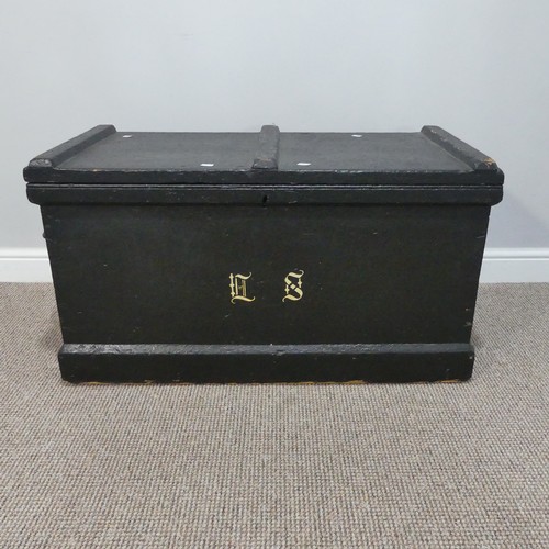 529 - An antique painted pine Carpenters Tool Chest, the hinged lid containing fitted interior with slidin... 