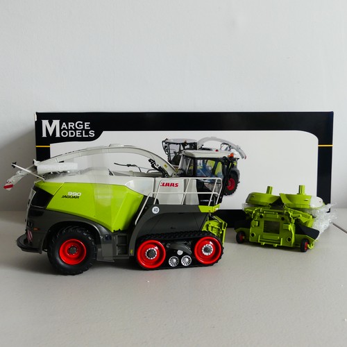 107 - A MarGE Model CLAAS Jaguar 990, with Orbis 750 Maize Header, in original box.