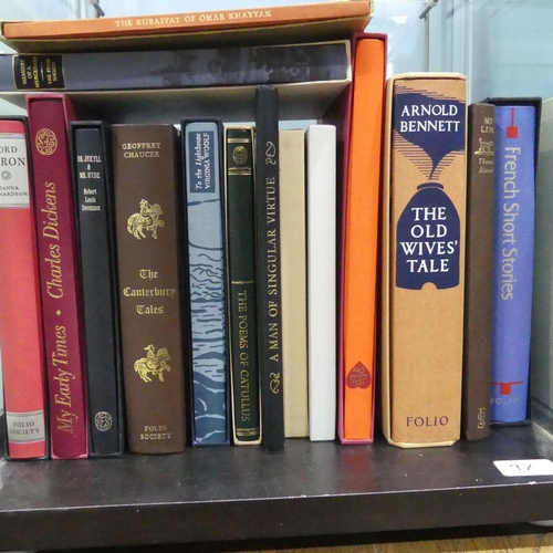 97 - Folio Society; A large quantity of titles, mostly in original slip cases, including Shakespeare, in ... 