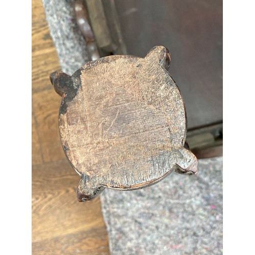 544 - A George II-style Irish mahogany Serving Table, the rectangular top above a heavily moulded frieze w... 