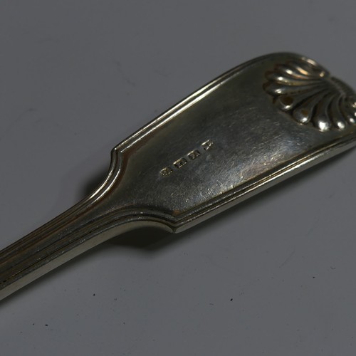 386 - A brass bound oak Canteen of silver plated Cutlery, fiddle, thread and shell pattern, with lift out ... 