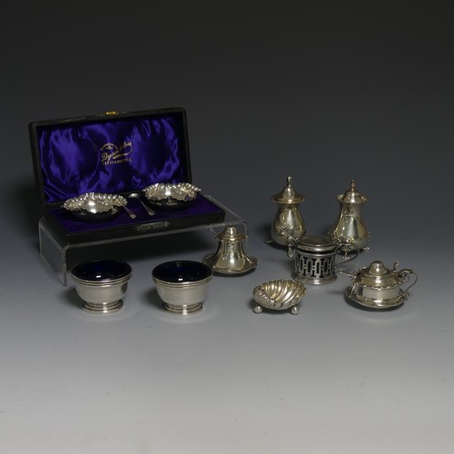 410 - A pair of George V silver Open Salts, by Charles S Green & Co Ltd., hallmarked Birmingham, ... 