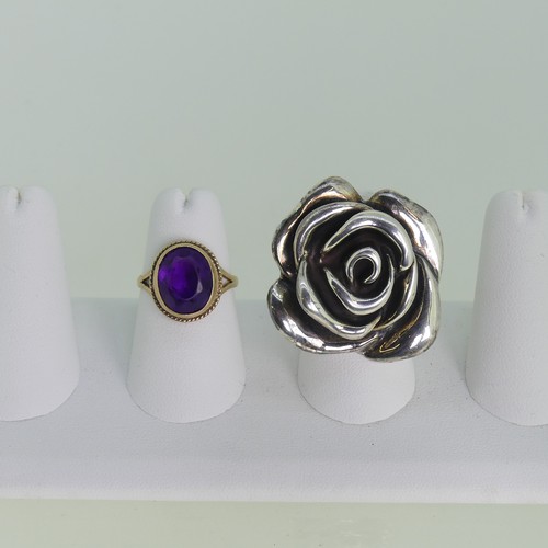 101 - An oval facetted amethyst Ring, mounted in 9ct gold, Size K½, approx total weight 4g, together with ... 