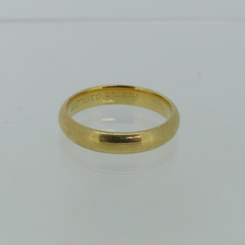 108 - An 18ct yellow gold Wedding Band, Size M, 4.2g.