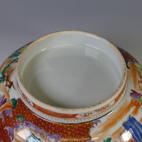 138 - A Chinese mandarin palette porcelain Bowl, the well and exterior painted with panels of figures on t... 