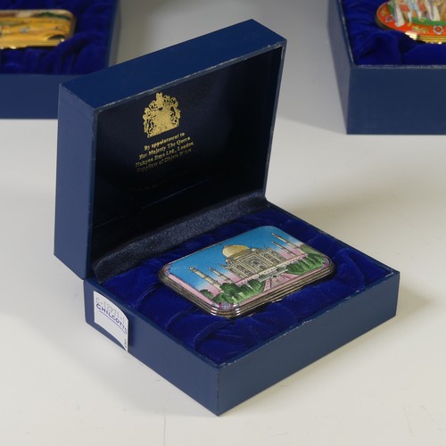 93 - A limited edition Halcyon Days enamel Box, depicting the Taj Mahal, 26/100, together with another sh... 