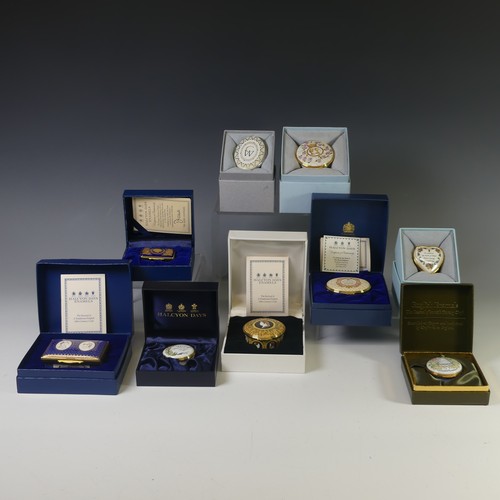 105 - A small quantity of Halcyon Days enamel Boxes of Royal Interest, to include 'Buckingham Palace' feat... 