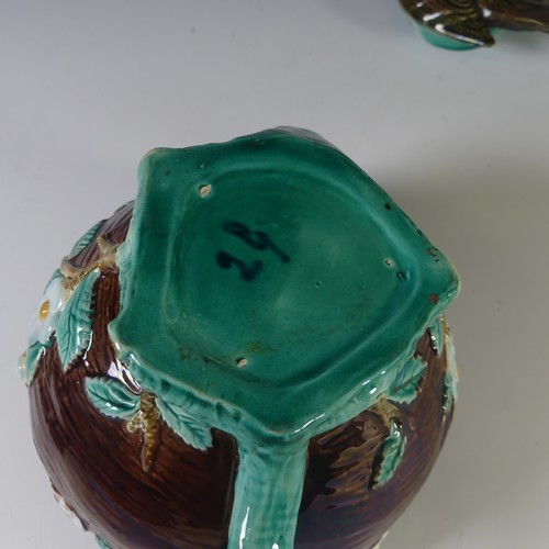 8 - A 19thC majolica birds nest Teapot, in the manner of Minton, George Jones and Wedgwood, the lid moul... 