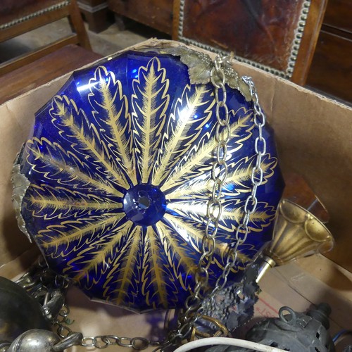 399 - A quantity of vintage ceiling lights, to include a blue glass Bohemian style pendant shade with gilt... 