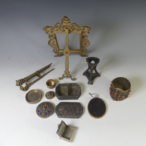 394 - A Victorian cast gilt metal easel photograph Frame, with Basque decoration, together with a pair of ... 