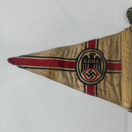 381 - A German WW2 period D.D.A.C (Der Deutsche Automobil-Club) car Pennant and Post, the pennant 40cm lon... 