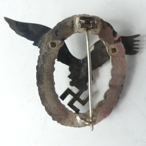 384 - A German WW2 period Luftwaffe Pilots Badge, unmarked.