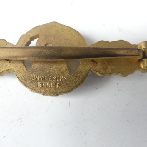 385 - A German WW2 period Luftwaffe Reconnaissance Clasp, in gold, marked on the reverse 'JMME & SOHN ... 