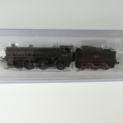 190 - A Graham Farish by Bachmann N gauge 372-076 Class B1 61321 tender locomotive,  BR black, late crest ... 