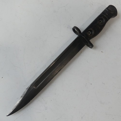 406 - A British military issue L1A3 SLR Bayonet and Scabbard, blade length 20.5cm.