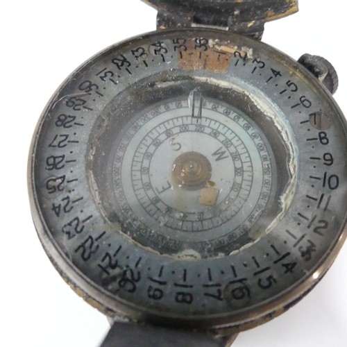 430 - A WW2 Brass Military compass, dated 1942 MKII with serial no. B130403.