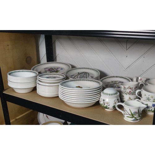 501 - A quantity of Portmeirion Botanic Gardens Tea and Dinner Wares, comprising eight Cups and Saucers, f... 