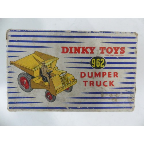 289 - Five Dinky Supertoys, all boxed, including 430 Breakdown Lorry, 961 Blaw-Knox Bulldozer, 962 Dumper ... 