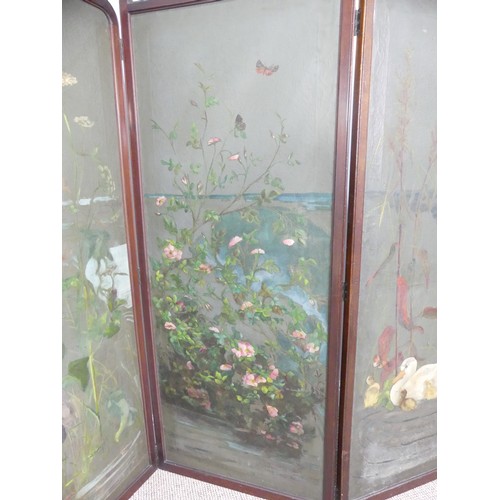 611 - An early 20thC mahogany-framed painted three-fold Screen, one side of leatherette, with hand painted... 