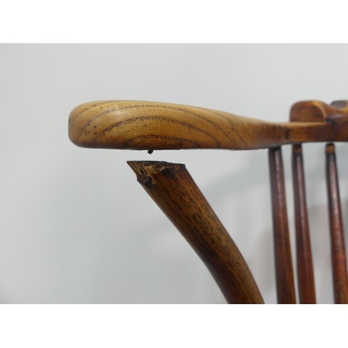 618 - An antique low-back Windsor chair, W48cm x H 75cm x D 48.5cm, back loose.