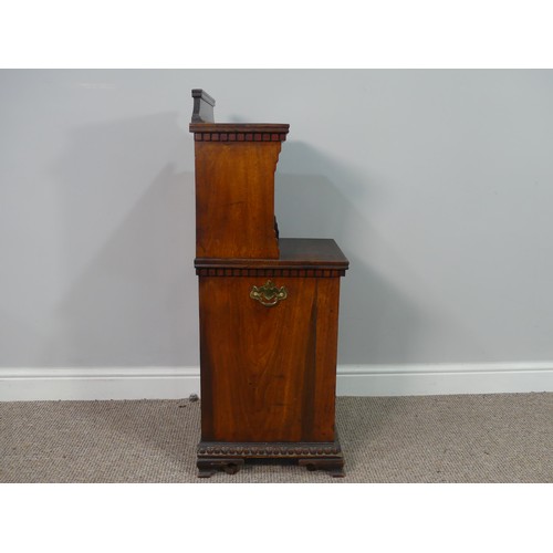 643 - An Edwardian mahogany Purdonium/ Coal Scuttle, with gallery back and castellated frieze, the bottom ... 