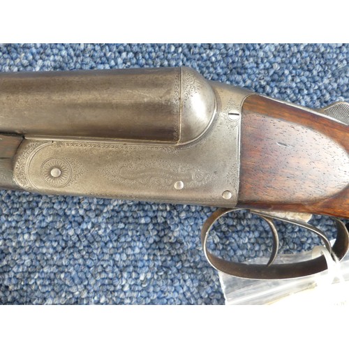 398 - A Cogswell & Harrison 12 Bore Double Barrel Shotgun, double trigger with 30 1/2 inch barrels,  m... 