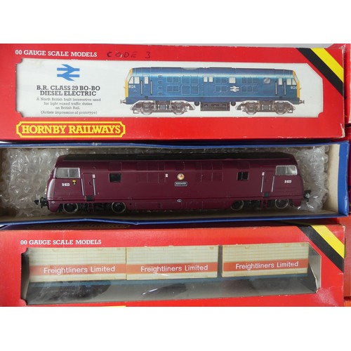 256 - Four boxed Hornby Railways '00' gauge locomotives, comprising R.066 L.M.S. Coronation Class 4-6-2 'D... 