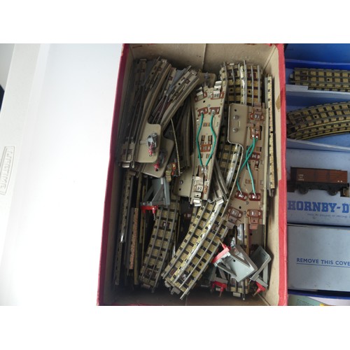 285 - Hornby Dublo EDG7 0-6-2 Tank Goods Train Set, boxed, and an EDL18 Standard 2-6-4 Tank Locomotive, BR... 