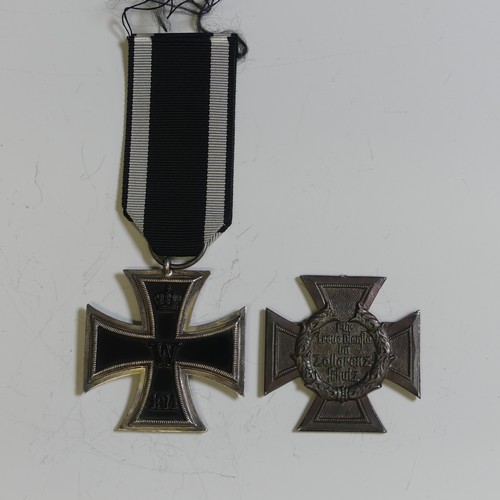 402 - World War 1 1914-15 Star Trio, to SS-19519 Pte D Gardner ASC, together with two German Medals, one W... 