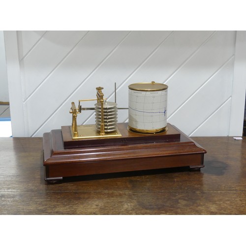 608 - A mahogany cased Barograph, by Winter & Sons (Newcastle on Tyne), No.46137, the glazed case with... 