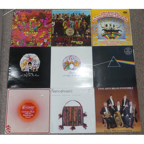 473 - Vinyl Records; A collection of pop and classical LP's, including Cream 'Disraeli Gears', on Polydor ... 