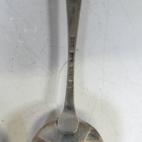 21 - A George III silver Old English pattern Serving Spoon, by Thomas Evans & George Smith III, hallm... 