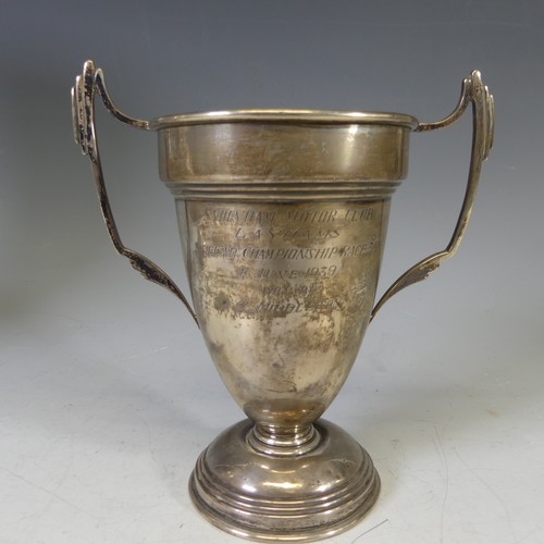 34 - A George V silver Trophy Cup, hallmarked London, 1919, of goblet form, with presentation inscription... 