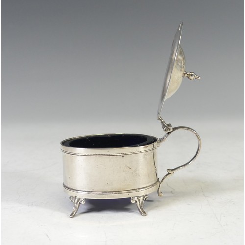 41 - A late Victorian silver Mustard Pot, by William Hutton & Sons Ltd., hallmarked Sheffield, 1899, ... 