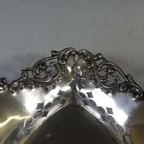 42 - A late Victorian silver Bon Bon Dish, by Henry Hobson & Sons, hallmarked Birmingham, 1900, of na... 