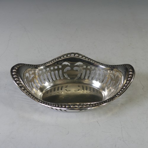42 - A late Victorian silver Bon Bon Dish, by Henry Hobson & Sons, hallmarked Birmingham, 1900, of na... 