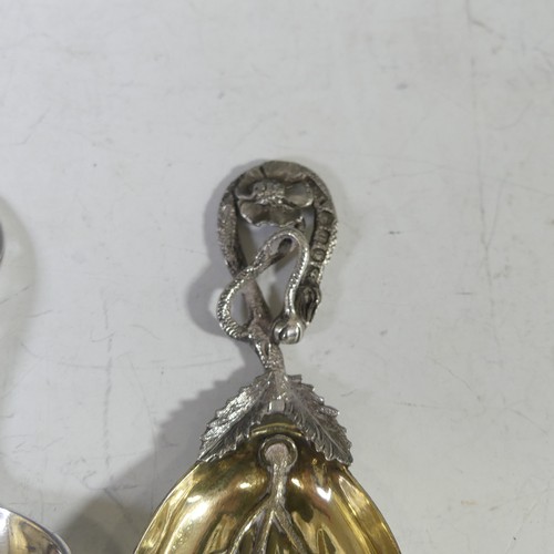 45 - A Victorian silver gilt Caddy Spoon, by Hilliard & Thomason, hallmarked Birmingham, 1852, the gi... 