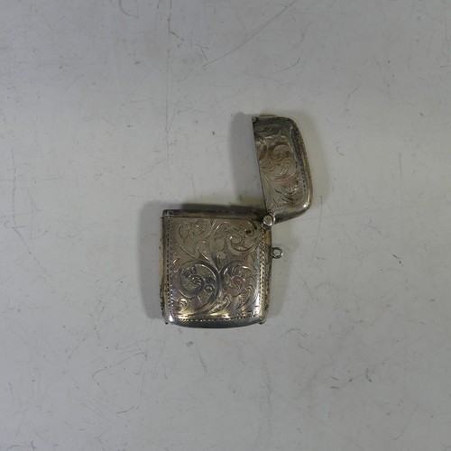 50 - An early 19thC Irish silver Snuff Box, marked Dublin with retailers mark for William Law, no date le... 