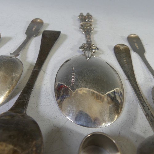 91 - A Victorian silver Spoon, by Daniel & John Wellby, in the Dtch style, 19cm long, together with a... 