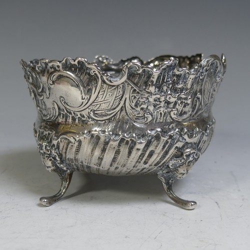 84 - A Victorian silver Mug, by Josiah Williams & Co., hallmarked London, 1894, demi-fluted with a ce... 