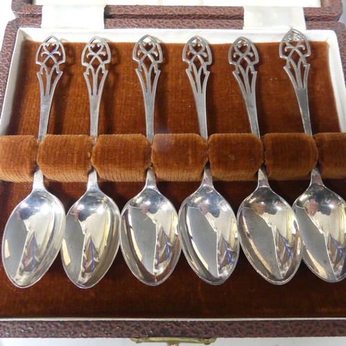 3 - An Edwardian cased silver Spoon and Fork Set, by Joseph Rodgers & Sons, hallmarked Sheffield, 19... 