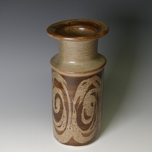 63 - A William Ruscoe studio pottery Vase, of square baluster form, with incised signature to base, dated... 