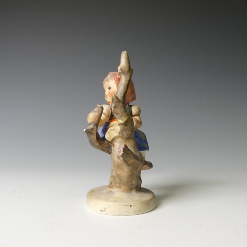 72 - A Royal Doulton figure of 'The Detective', H 23.5cm, with factory marks to base, together with three... 