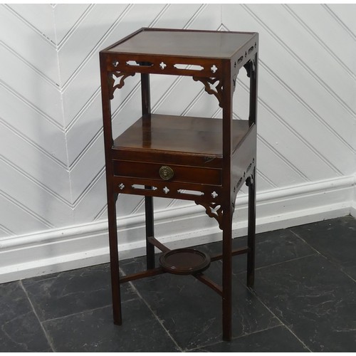 423 - A Chippendale style mahogany night table / Washstand, W 33 cm x H 77cm x D 31cm, together with a wal... 