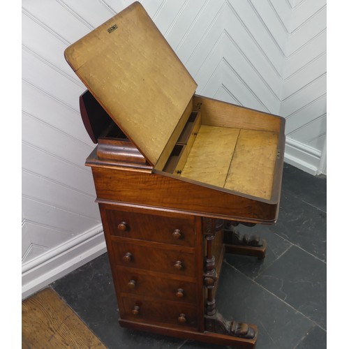 448 - A early 20thC Victorian walnut Davenport,  with fitted stationery compartment, and fitted interior, ... 